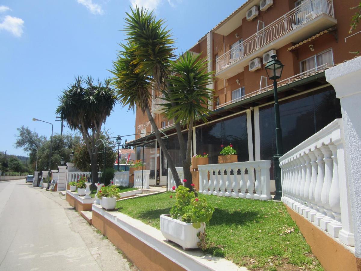 Pantheon Hall Hotel Mesongi Ngoại thất bức ảnh