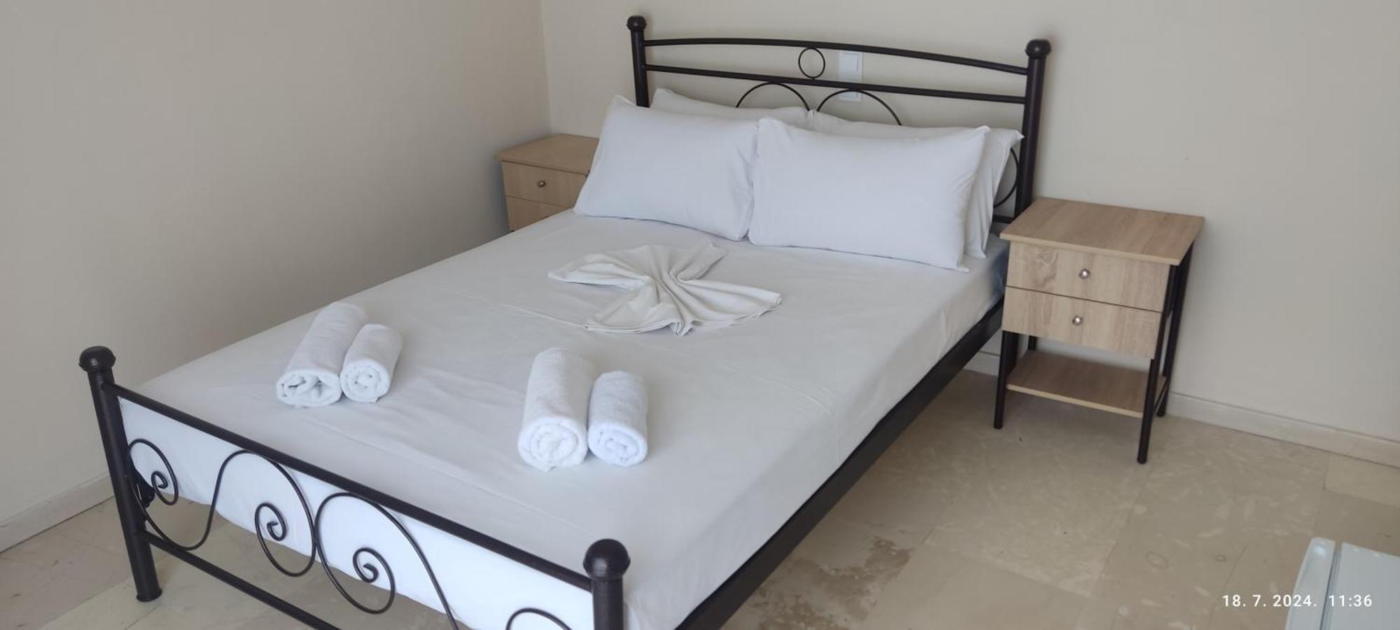 Pantheon Hall Hotel Mesongi Ngoại thất bức ảnh