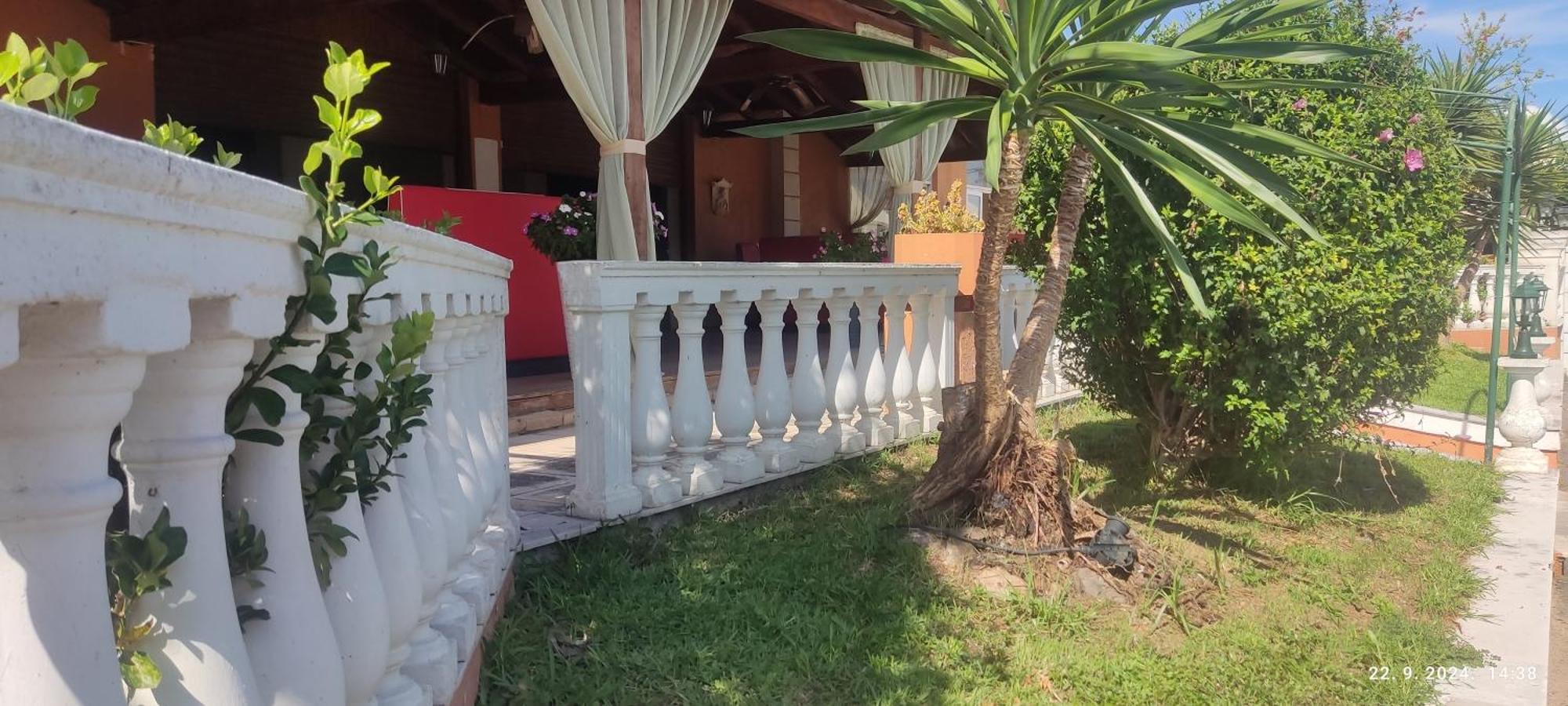 Pantheon Hall Hotel Mesongi Ngoại thất bức ảnh